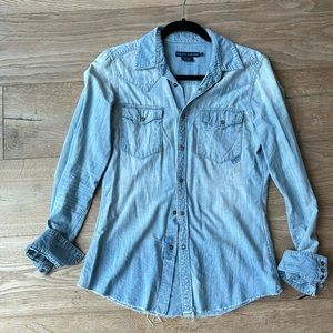 RRL Ralph Lauren denim shirt size 6, fits like a S
